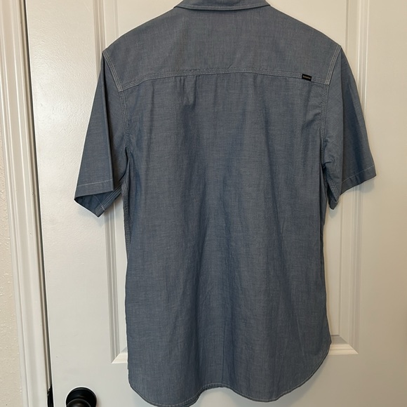 Men’s Pendleton Berkeley Button-Down Shirt - Picture 3 of 6